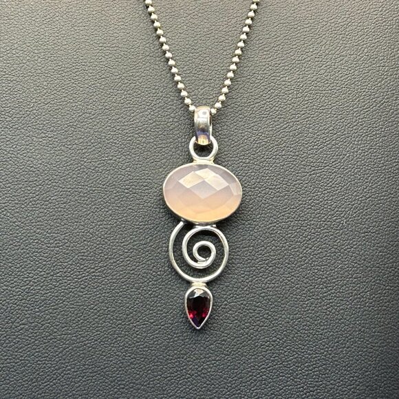 VTG Italy Sterling Garnet Gemstone Pendant Necklace Marked “Diagonal” - Picture 1 of 16